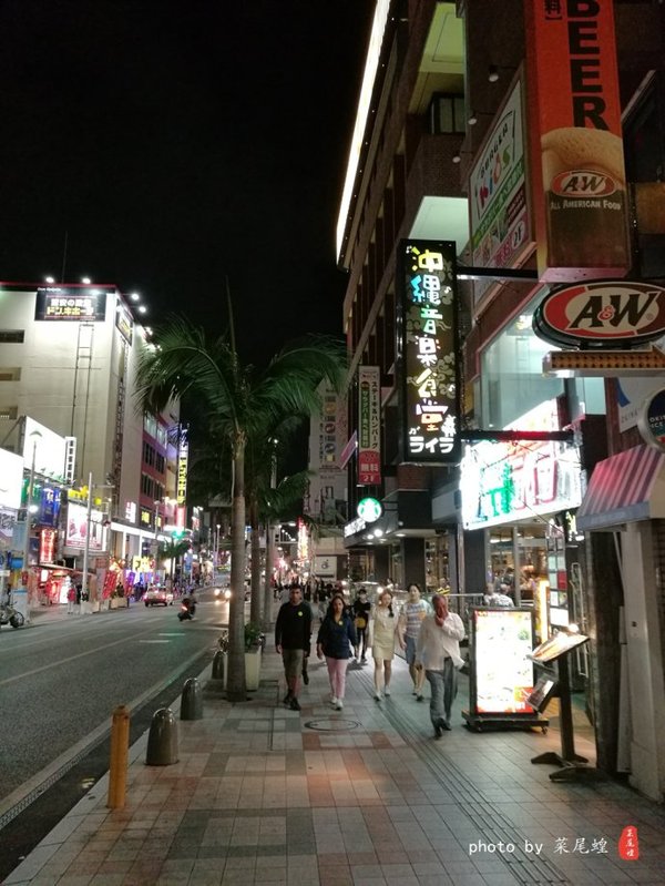 珊瑚海日本,陪你去看海底世界