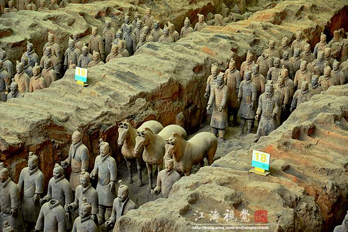 西安秦始皇兵马俑旅游全攻略,西安值得去的地方秦兵马俑