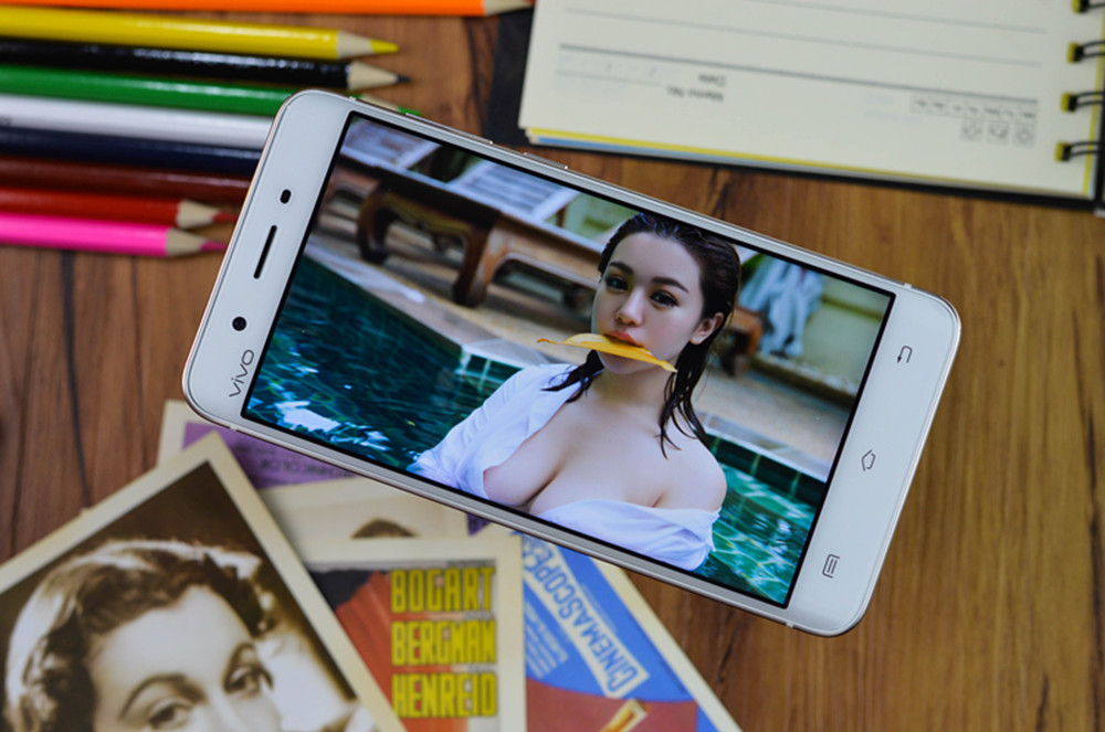 vivo曲屏手机xplay5怎么样,vivoxplay5屏幕老化