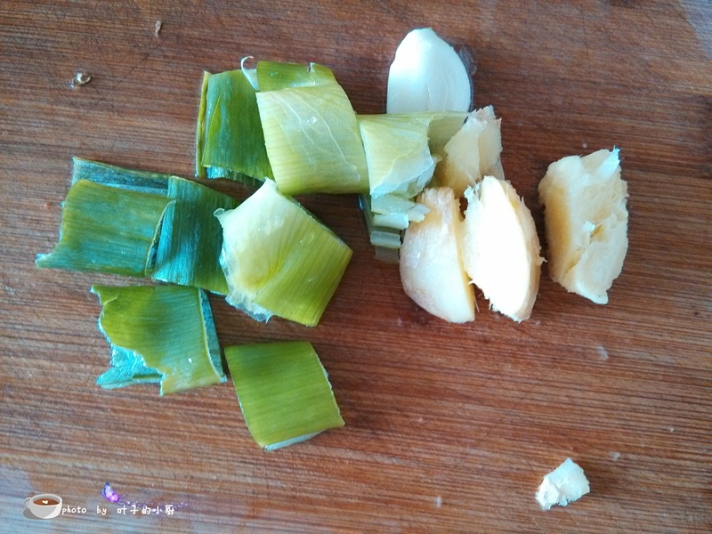 棒骨汤加包菜怎么好吃入味,原味棒骨汤怎么炖才最营养