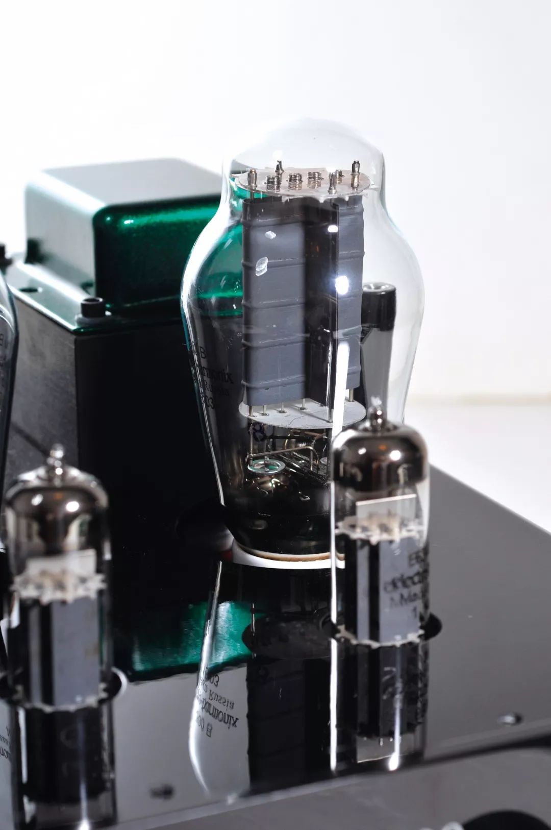 美国乐威ModWrightHA300耳放/合并功放