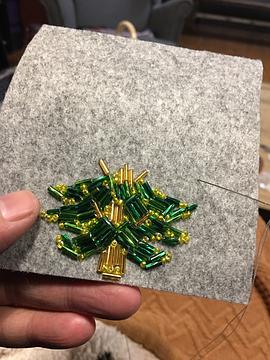 如何做个电子版圣诞树,用报纸做圣诞树