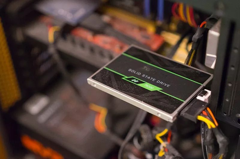 东芝480gbssdtr200测评,东芝tr200固态硬盘是mlc还是tlc