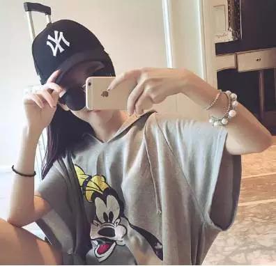 夏季白头发戴什么帽子好看时尚,男士夏季帽子搭配