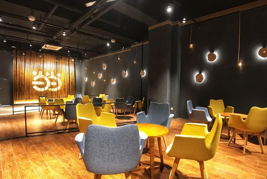 新华书店怎么布局新零售,当当网和新华书店哪一家营销好