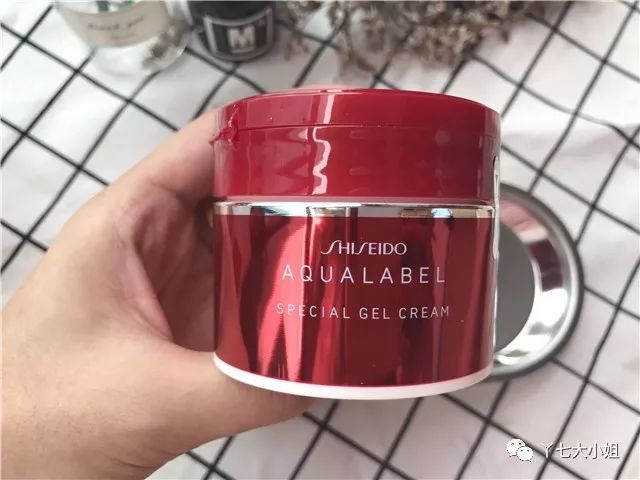 花钱买吃的难道不比买药吃快活吗,花钱买东西不如花钱买体验