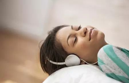 有线耳机的正确保养方法,高端耳机的使用寿命