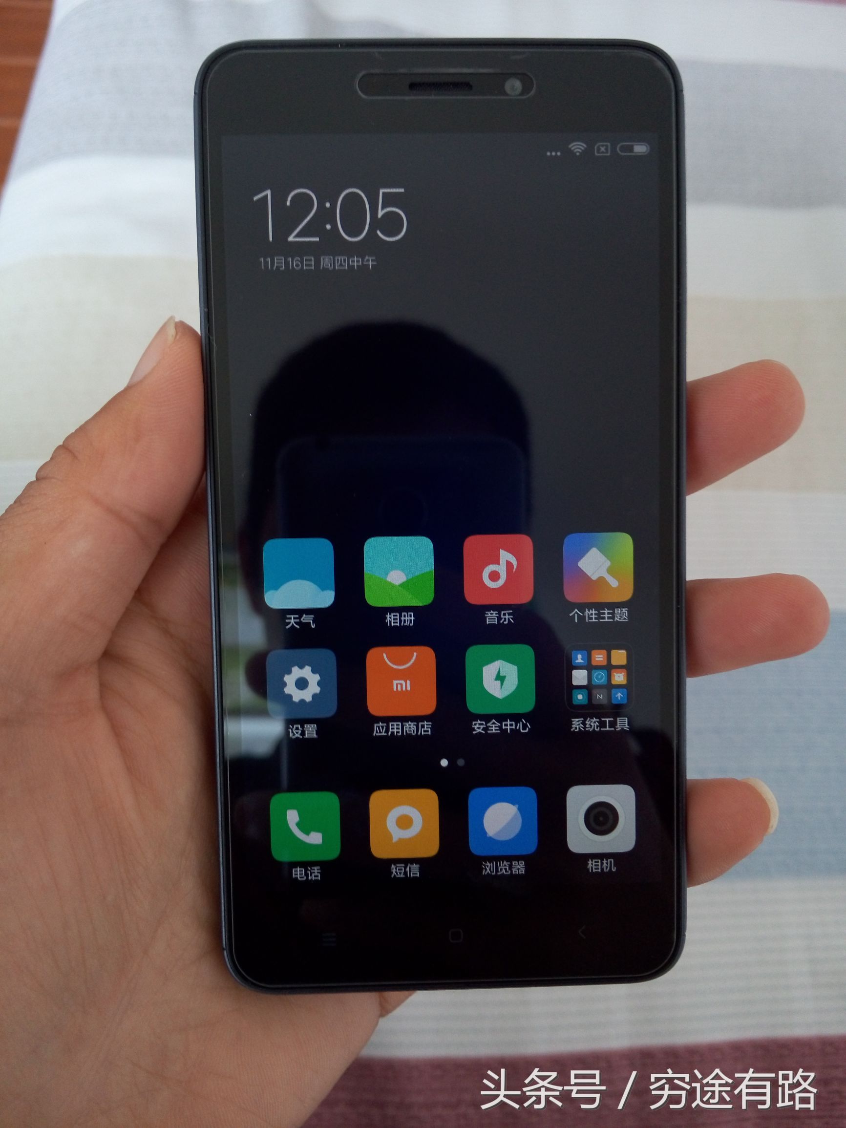 最便宜的智能手机200到400,最便宜续航最长的智能手机备用机