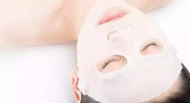 混合性肤质适合用爽肤水柔肤水,柔肤水化妆水爽肤水有什么区别