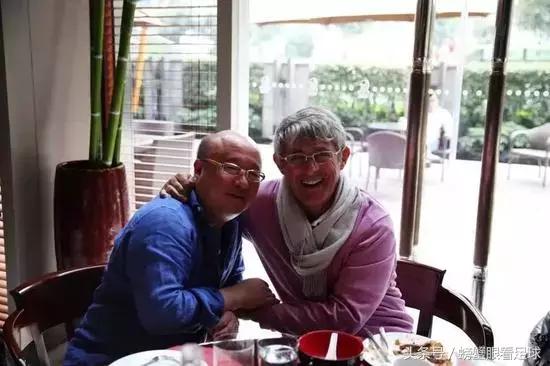 钱宝CEO张小雷自首——“500亿金融诈骗犯”的足球游戏