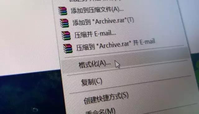 一年又走到年尾了,一年又走到了最后一个季节