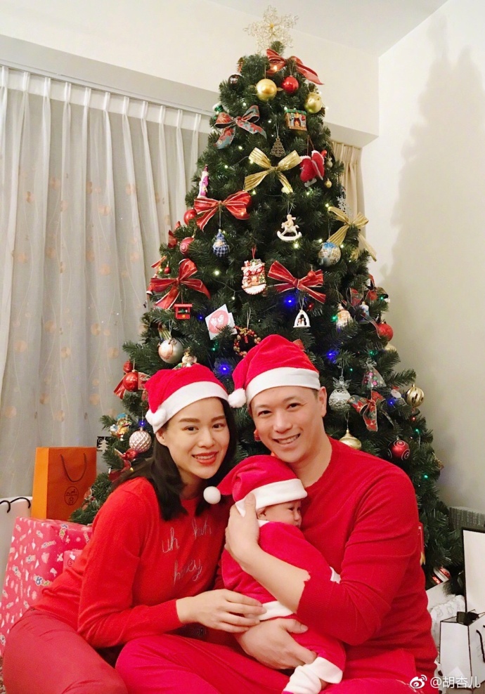 2017年居然有21对明星夫妇有了星二代，你最喜欢和期待谁家宝宝？