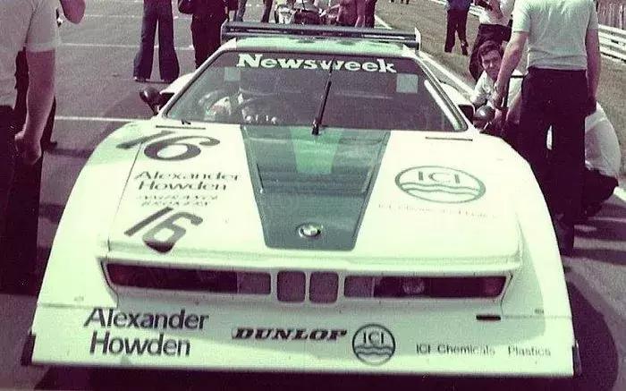 宝马第一台中置引擎超跑M1赛车版，曾经遭遇怎样的挫折？