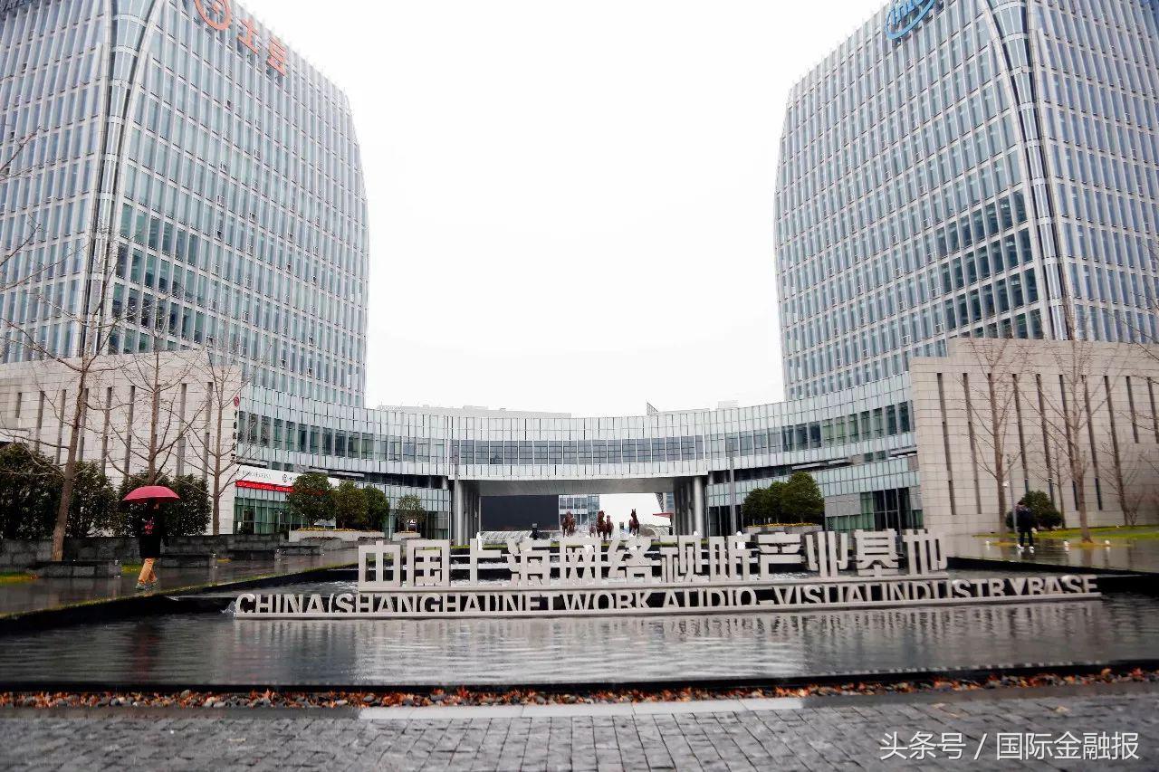 鐙″厰涓夌獰鏄粈涔堝簵,瀹炴帰榛勯噾棣栭グ闂ㄥ簵