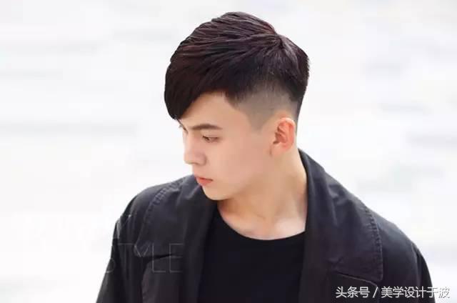 高中男生发型短发铲两边,男士短发型两边铲光自己剪