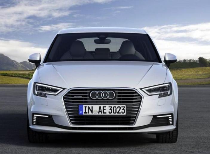 奥迪A3进化史,奥迪a3入门级小钢炮真的很适合