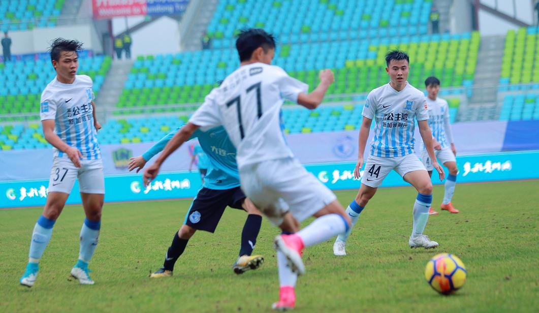 大连一方贵州恒丰赛后谢场,贵州恒丰对大连一方