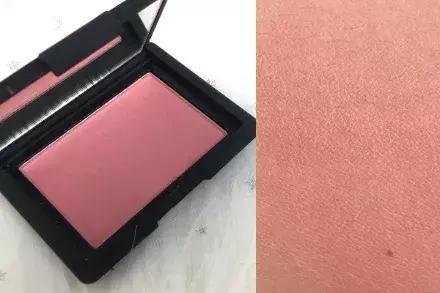 章子怡一身粉色系少女感满满,章子怡清爽有气质宛如18岁少女