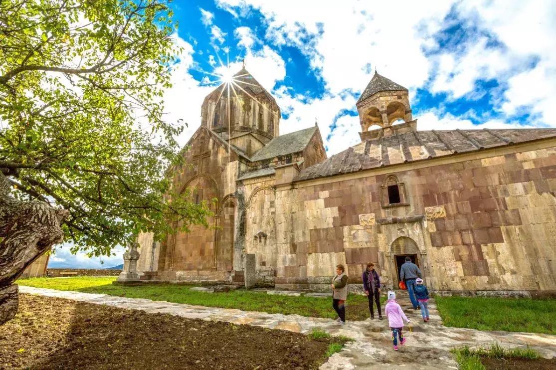 中国护照免签落地签国家,2022中国护照落地签证免签