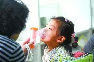 谣传“雾化的药物含有激素，使用起来比输液还可怕”，你信吗？