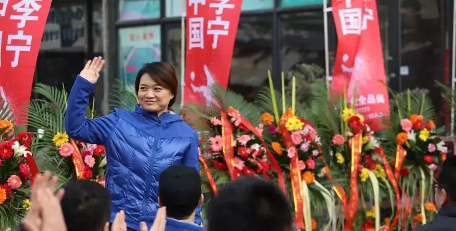 世界冠军来店,世界冠军来了完整视频