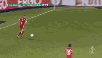 斯特林足球排名,现役足坛十大左边锋