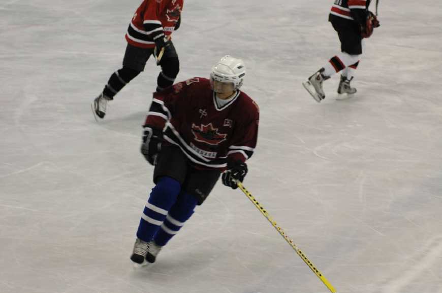 中国冰球历史最好成绩,冰球百年大计什么意思