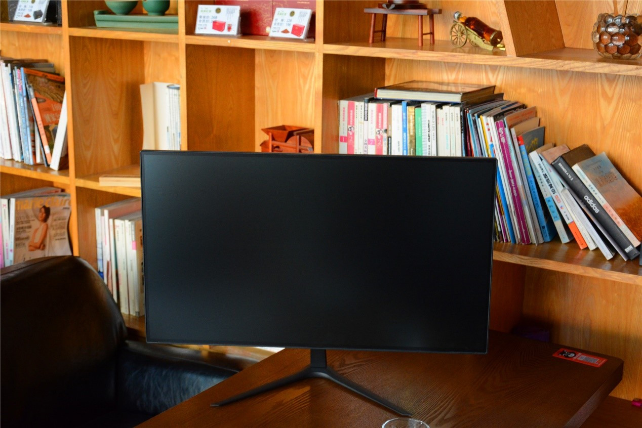 艾尔莎30寸显示器体验,艾尔莎显示器和长城显示器哪个好