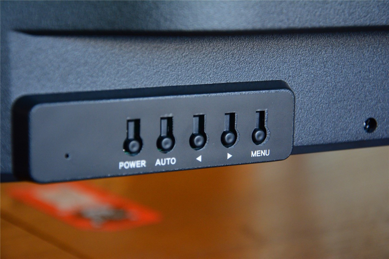 艾尔莎30寸显示器体验,艾尔莎显示器和长城显示器哪个好