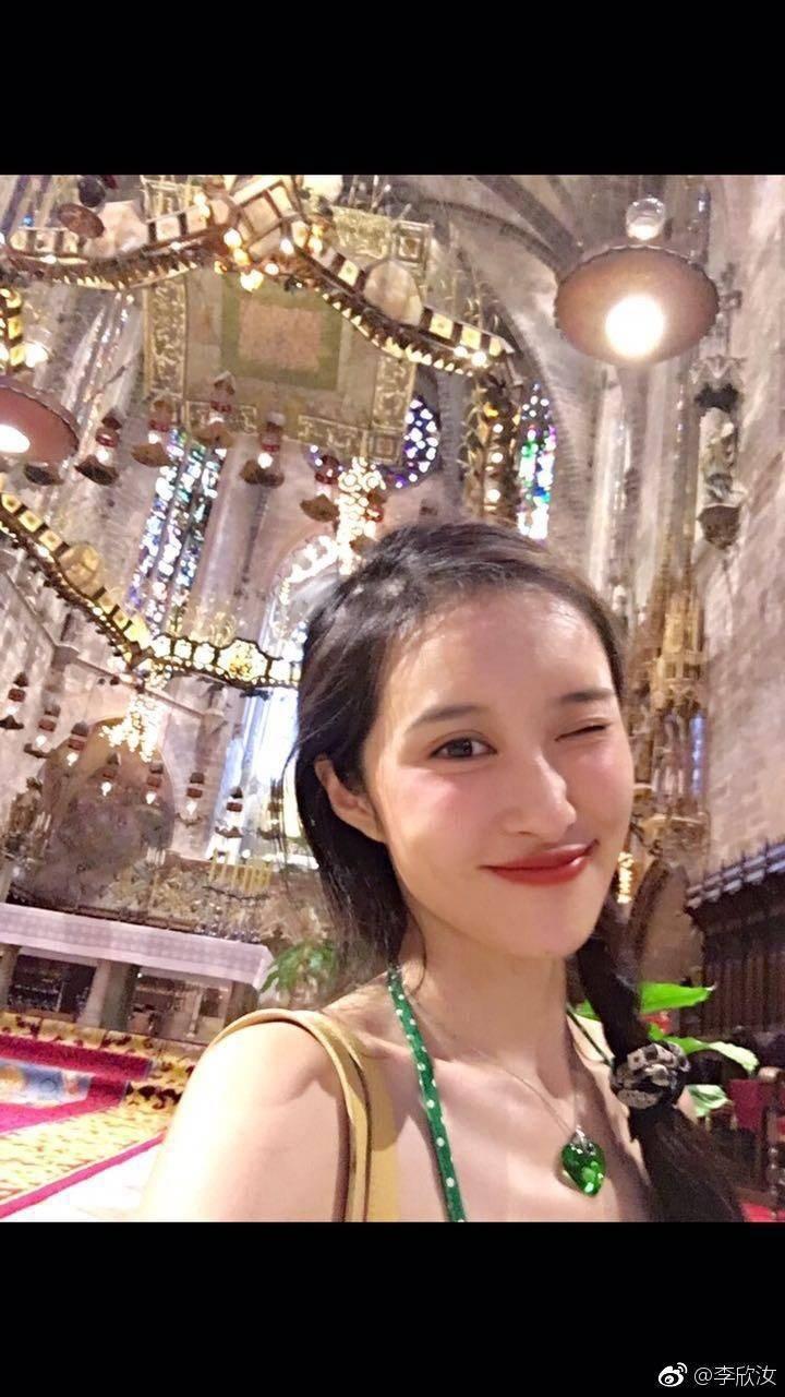 丑女无敌里面的女主角,丑女无敌女主角是谁