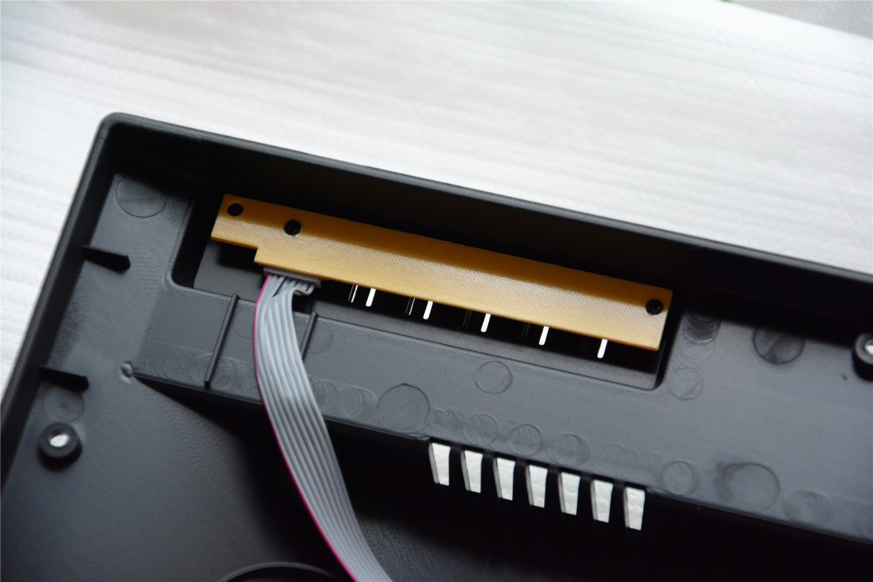 艾尔莎30寸显示器体验,艾尔莎显示器和长城显示器哪个好