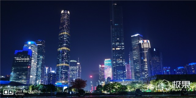 资深极客上手一加5T，顺便给你聊聊它的前世今生