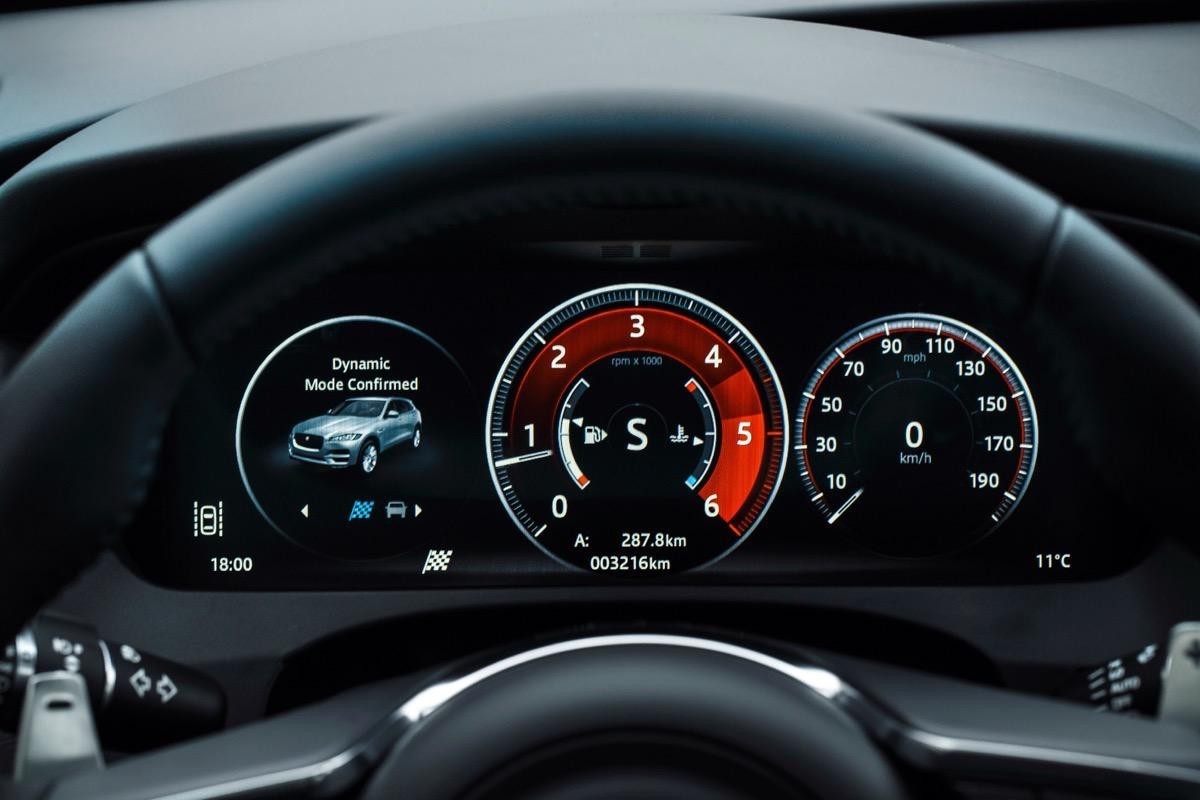 捷豹f-pace真实感受,捷豹f-pace麋鹿测试