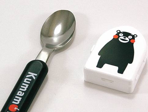 天王嫂带女儿去逛街,天王嫂带女儿逛街