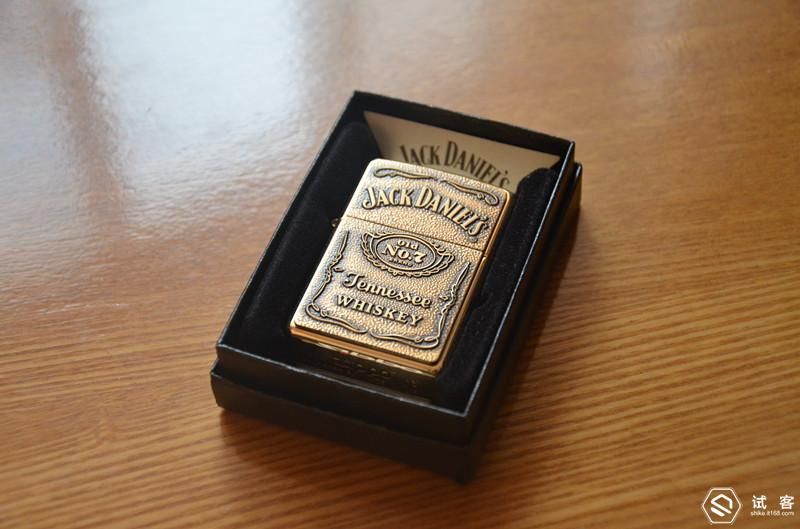 我与我的zippo们