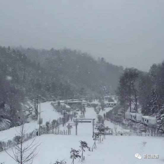 雪花赞美词,雪花飘飘北风萧萧