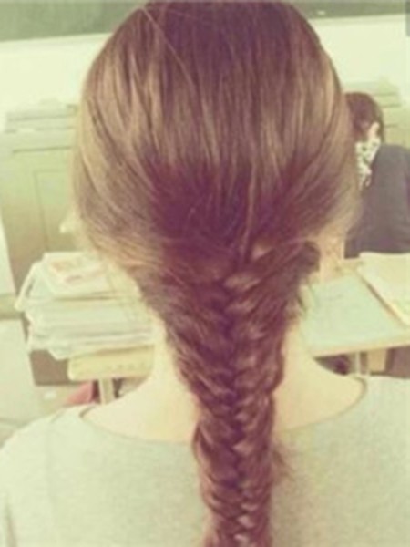 温柔风清新发型长发扎法,长发女生发型扎法学生简单又好看