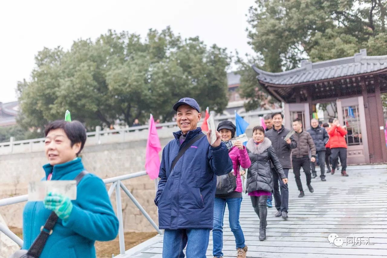 美炸了的风景图,美炸杭州亚运场馆灯光秀抢先看