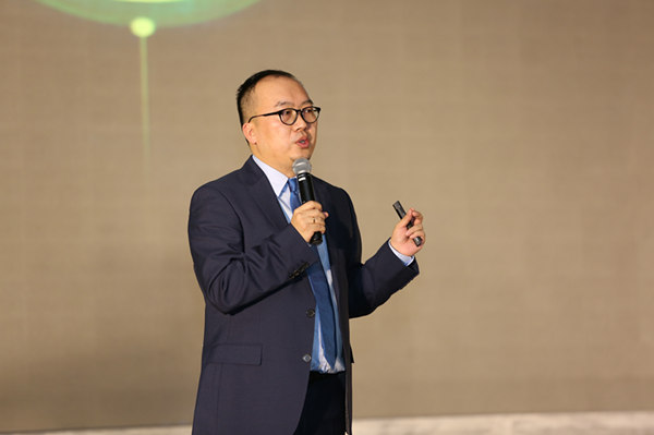 别再自卑经验不足！郑州人才大数据：1-3年职场新人最吃香