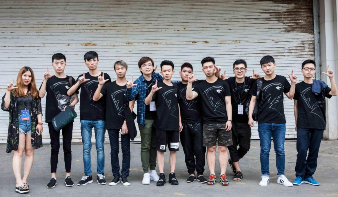 陪LPL走过漫长岁月——PentaQ2017精选文章合集