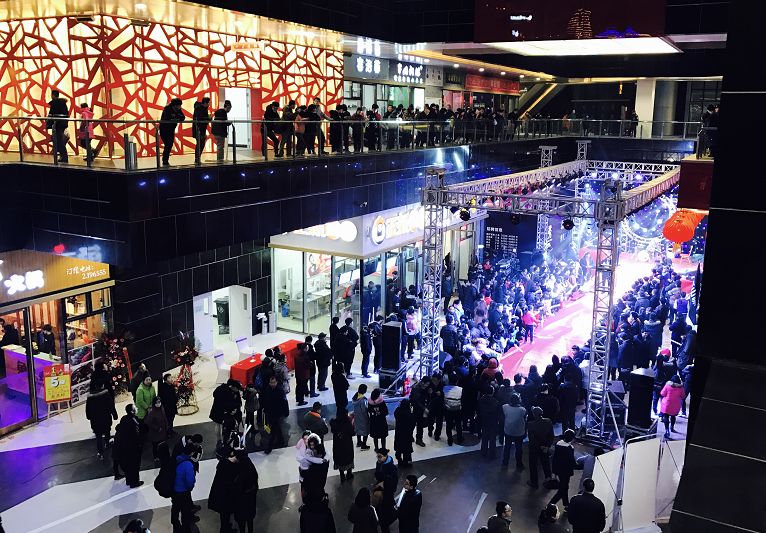 瓒呯骇濂藉悆缇庨灏忓簵,甯備簳灏忓贩鎺ュ湴姘旂殑缇庨灏忓悆鍚堥泦