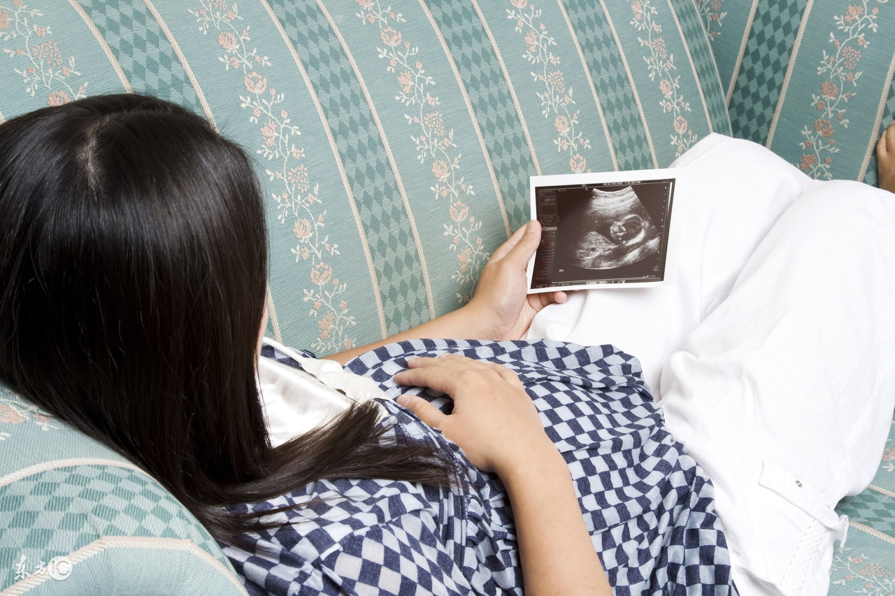 怀孕之后有什么症状和注意事项,怀孕50天有胎芽没胎心有妊娠反应