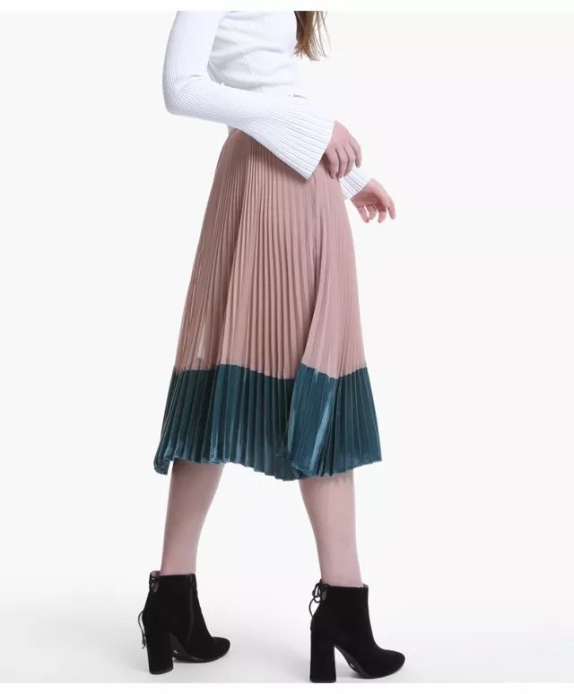 2018年不用大毛衣+仙女裙，你还敢说自己时髦？