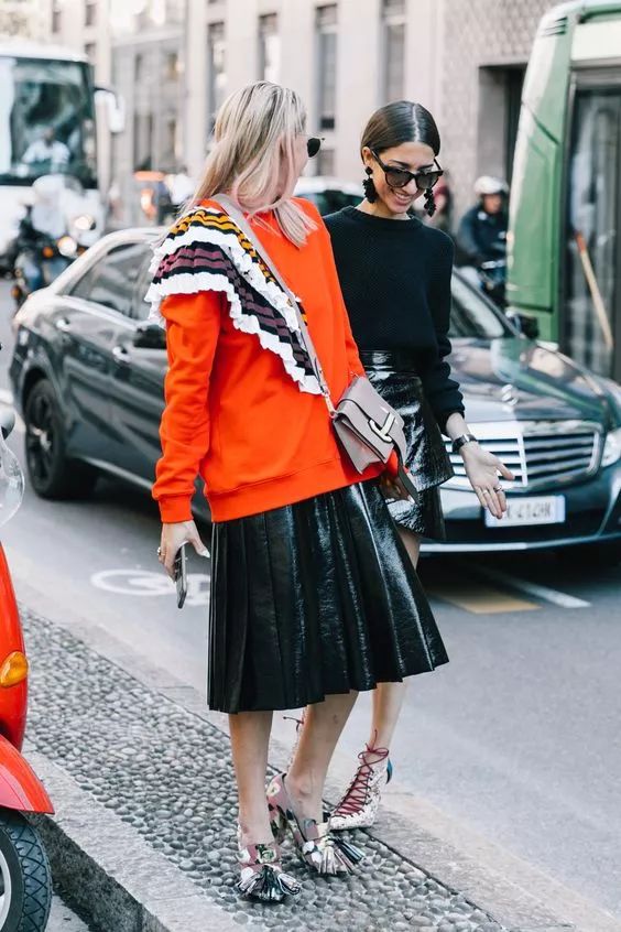 2018年不用大毛衣+仙女裙，你还敢说自己时髦？