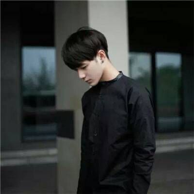 男生高冷的网名与头像,好看男生头像加好听男生网名