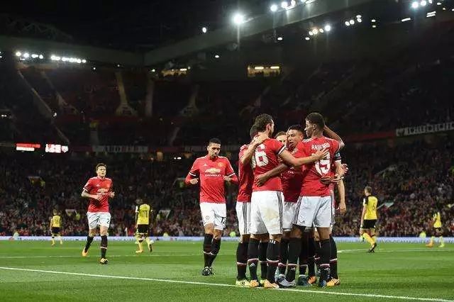 今日欧冠4串1推荐实单,英足总杯3串1比分实单推荐