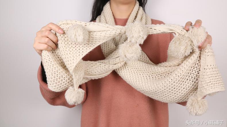 围巾系法女生必看,围巾系法简单易学你学会了吗