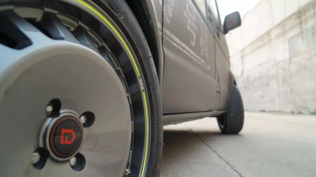 FMC第七集：使徒来袭！我们改装了一台2W块的面包车拯救世界