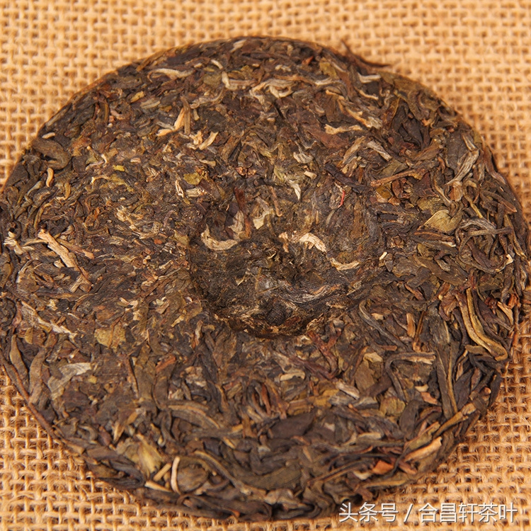 普洱茶生茶熟茶区别功效,普洱茶生茶和熟茶有何区别