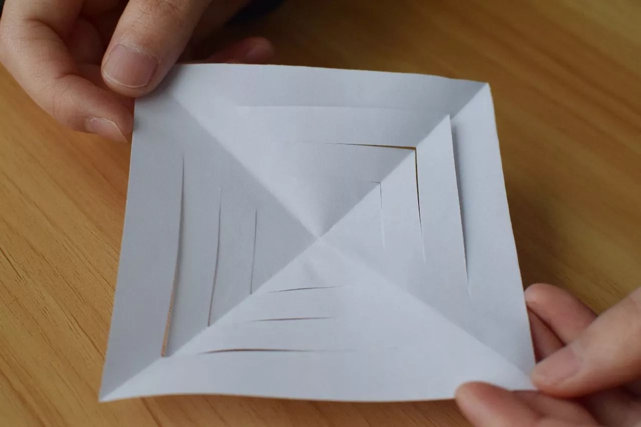 书签二年级自制雪人,纸折立体雪人幼儿手工